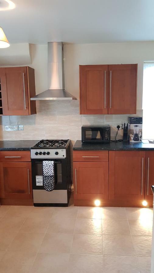 Elegant And Spacious 2 Bedroom バーネット エクステリア 写真