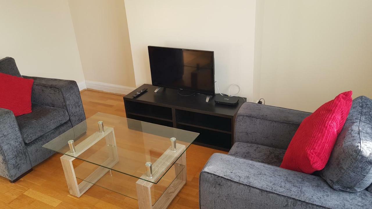 Elegant And Spacious 2 Bedroom バーネット エクステリア 写真